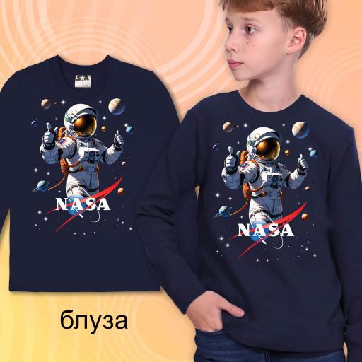 Блуза тънка с космонавт в тъмносиньо