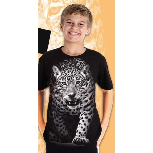 Тениска с леопард в черно