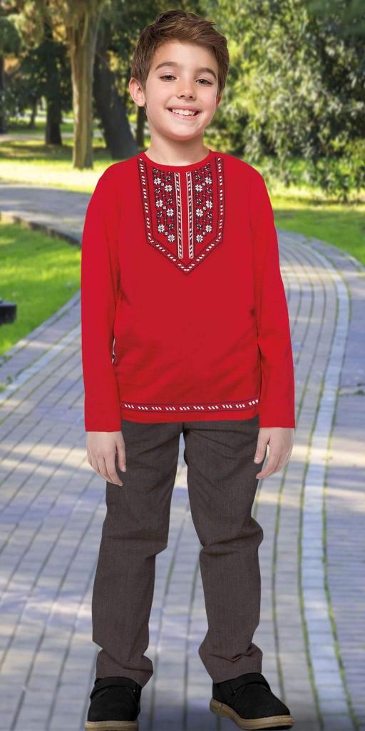 Комплект панталон и блуза с фолклорни мотиви в червено