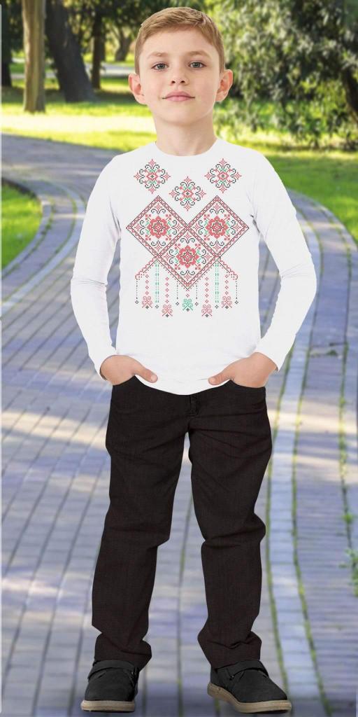 Комплект панталон и блуза с фолклорни мотиви в бяло 6