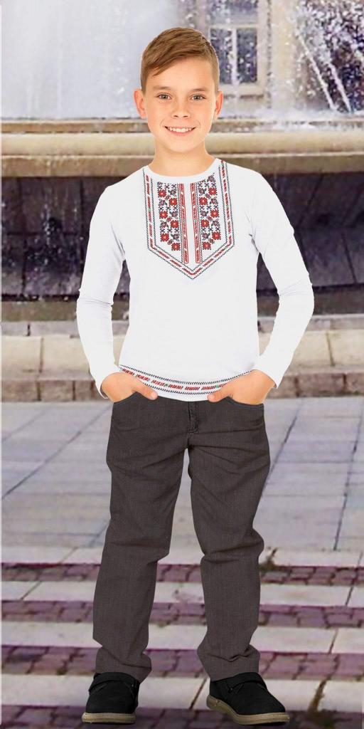 Комплект панталон и блуза с фолклорни мотиви в бяло
