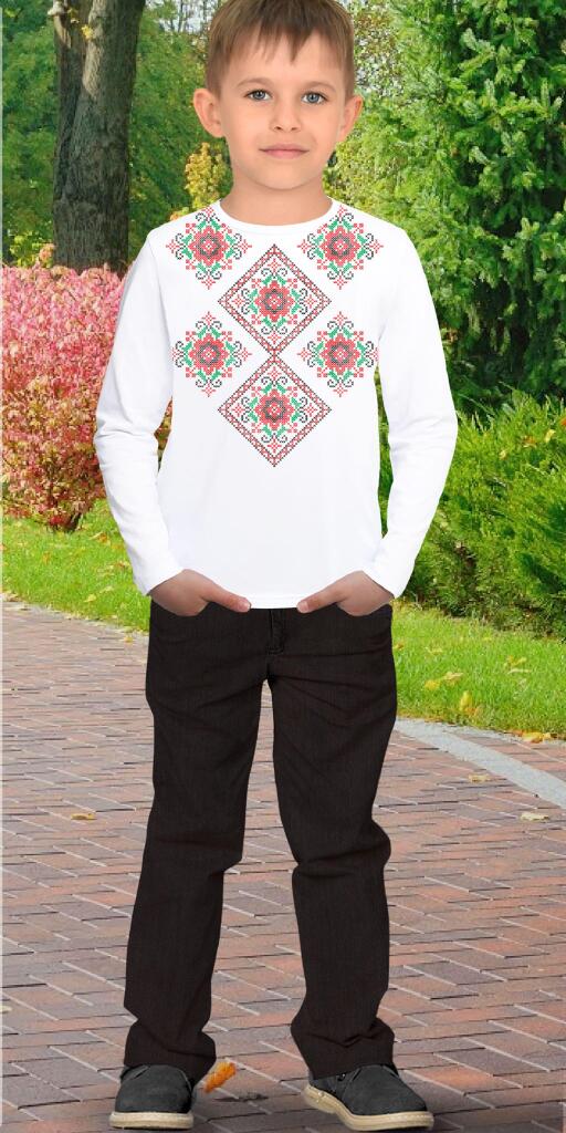 Комплект 2 части (п.б.) фолклорни мотиви в бяло 7