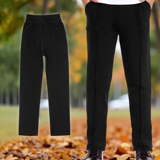 Детско черно долнище с джобове – идеално за училище и игри.