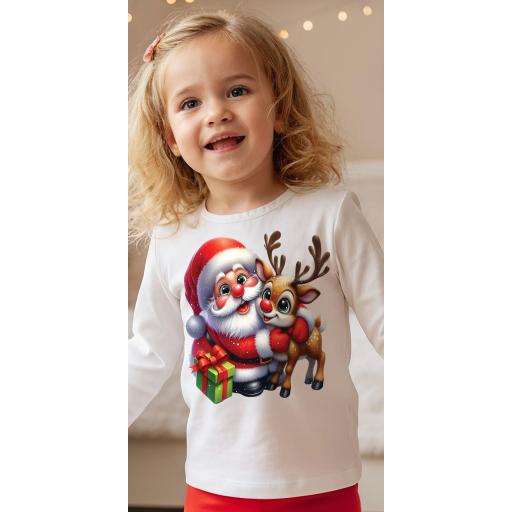 Блуза тънка с Дядо Коледа с еленче в бяло