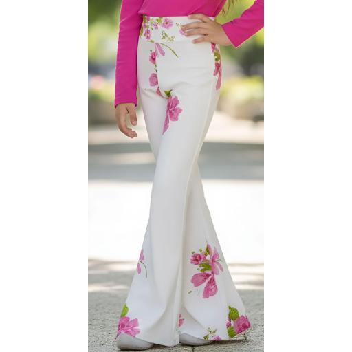 Бял панталон чарлстон с розови цветя и зелени листа разкроен модел за момиче