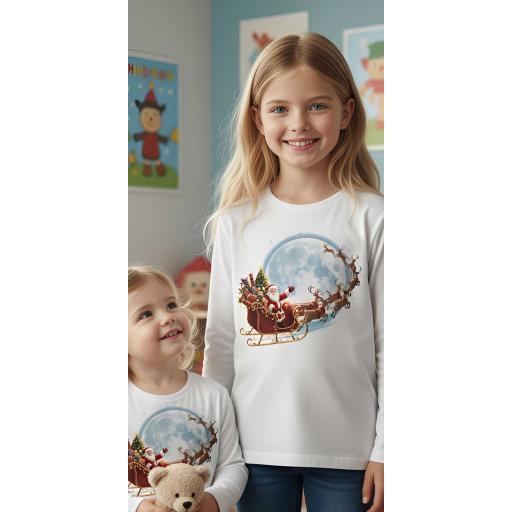 Детска коледна блуза с лунно небе и Дядо Коледа с пълна шейна подаръци