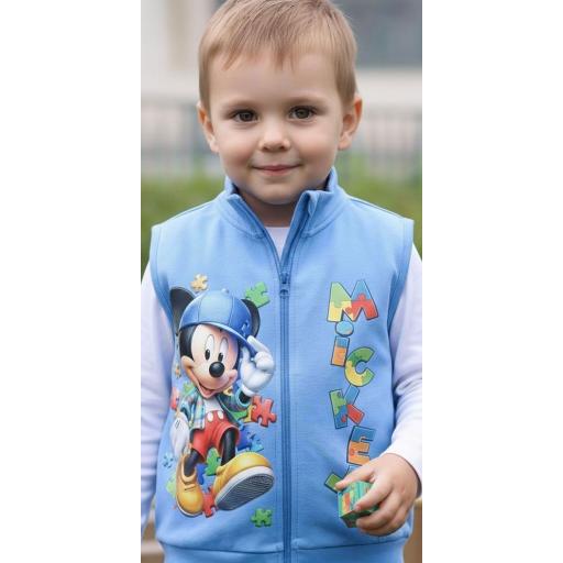 „Светлосин елек за деца с цветна Мики Маус картинка върху предницата.“
