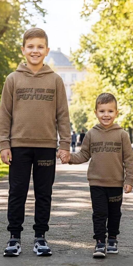 Комплект по-плътен 2 части (б.к/д) " Create your own future "