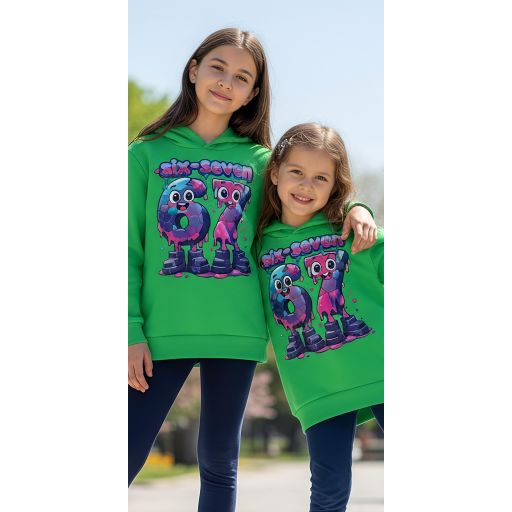 Блуза с качулка SIX SEVEN в зелено  весели цифри