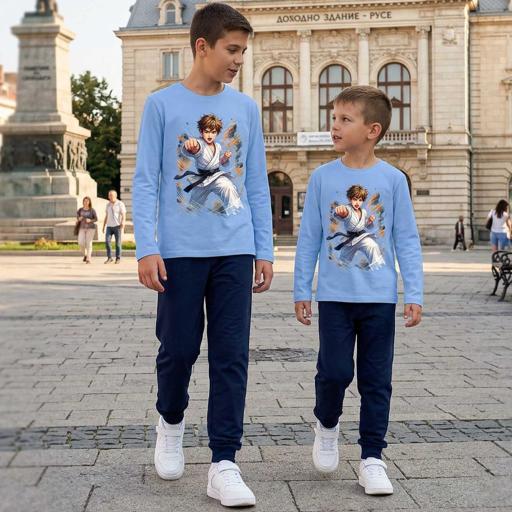 Детски комплект светлосиня блуза с карате и тъмно долнище