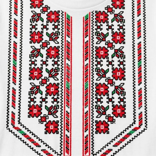 Блуза тънка с фолклорни български мотиви в бяло