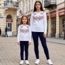 Комплект 2 части (б/к) с фолклорни мотиви в бяло 11