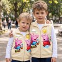 Плътен топъл елек за момиче с Пепа Прасето в екрю