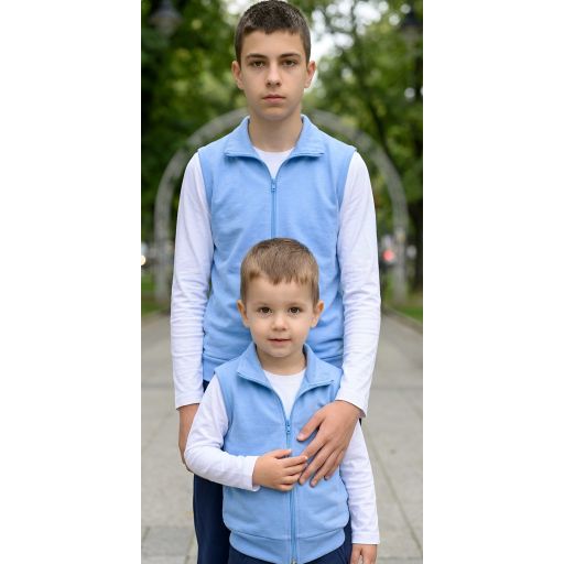 Едноцветен елек за училище и ежедневието