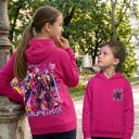 Момичешки суичър с качулка и Huntrix дизайн в наситено розово